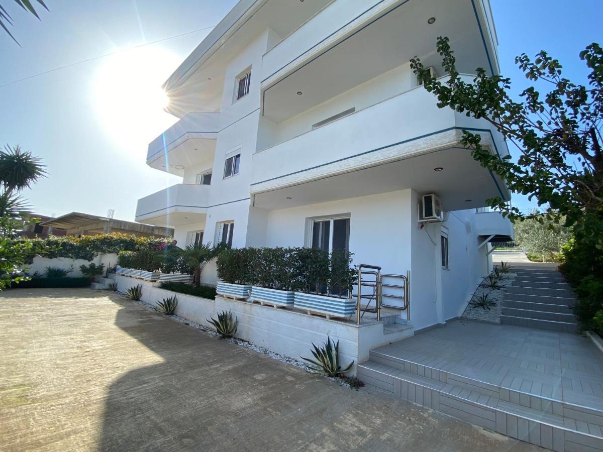 Hotel Vila Ali Ksamil Esterno foto
