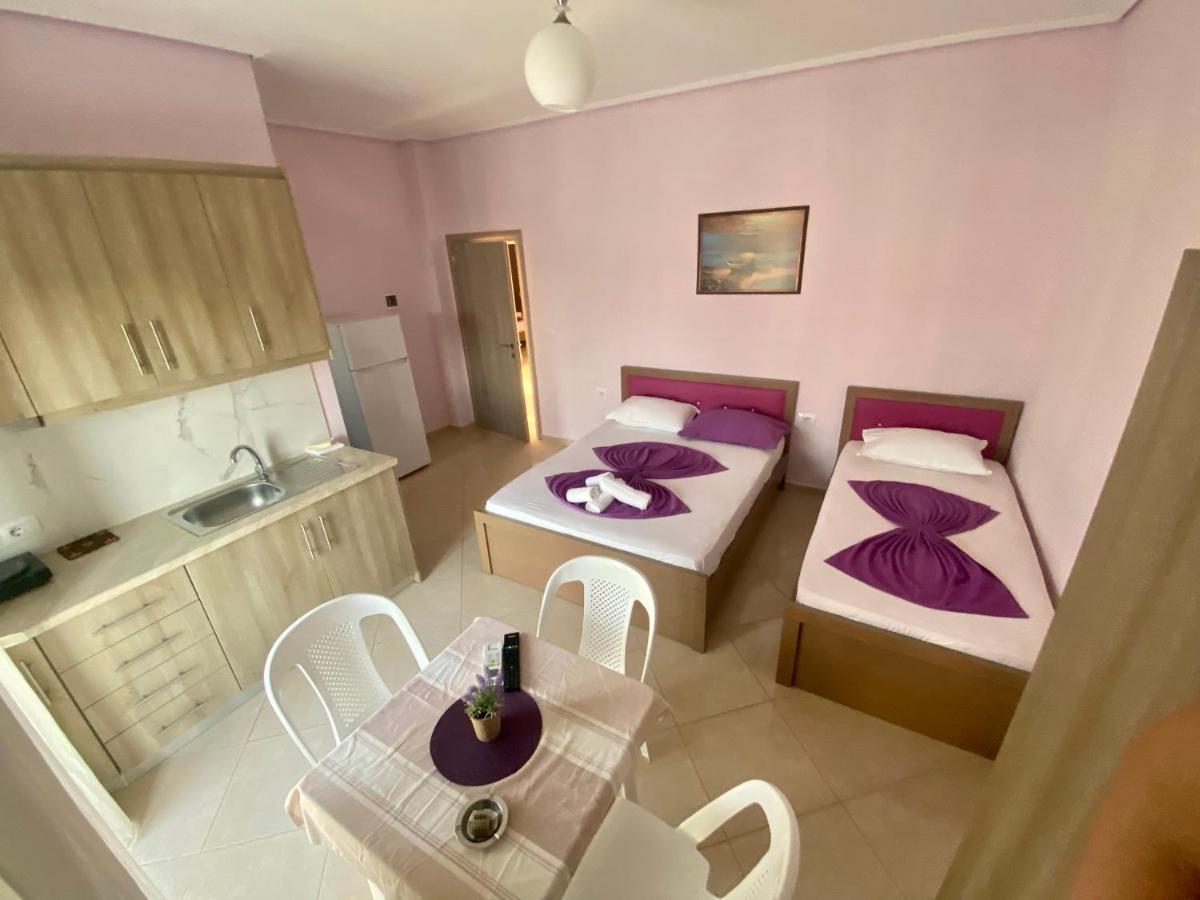 Hotel Vila Ali Ksamil Esterno foto