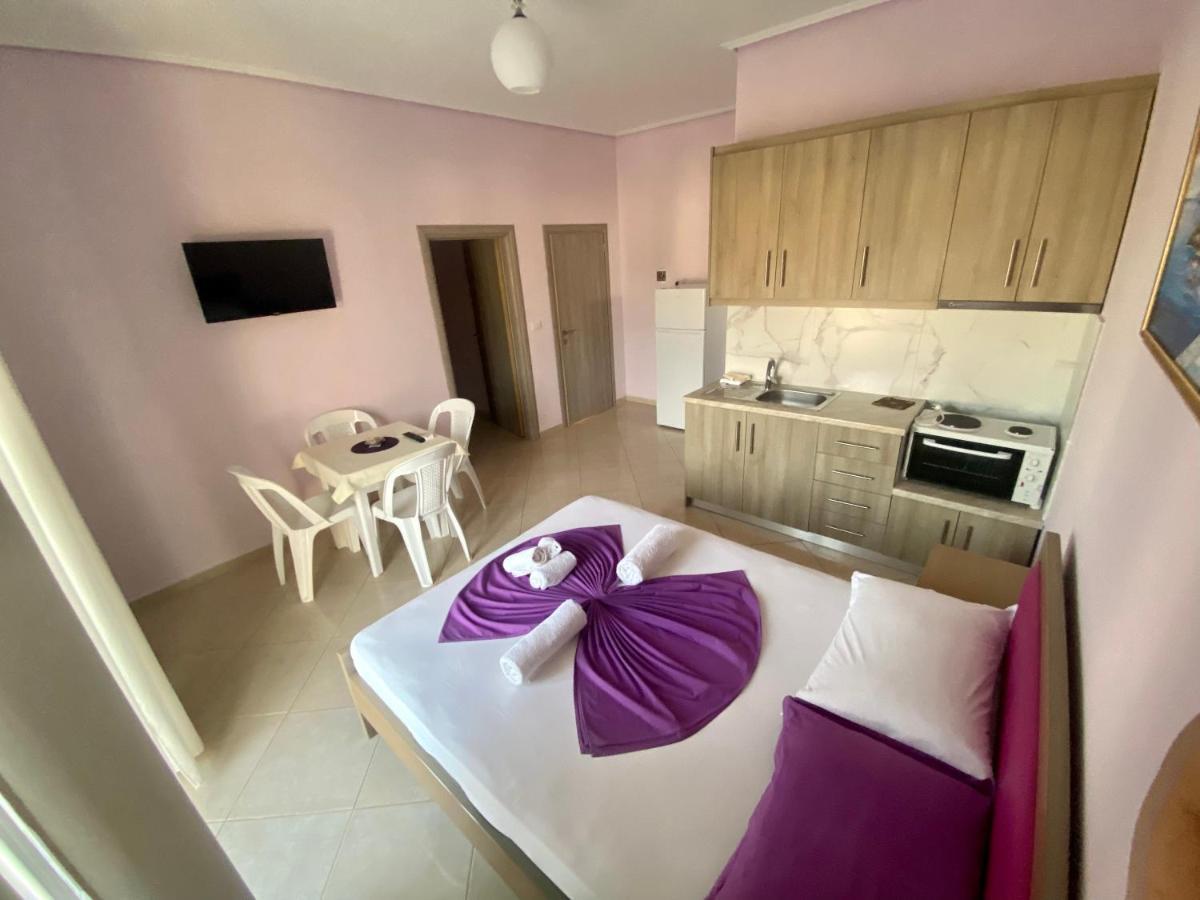 Hotel Vila Ali Ksamil Esterno foto