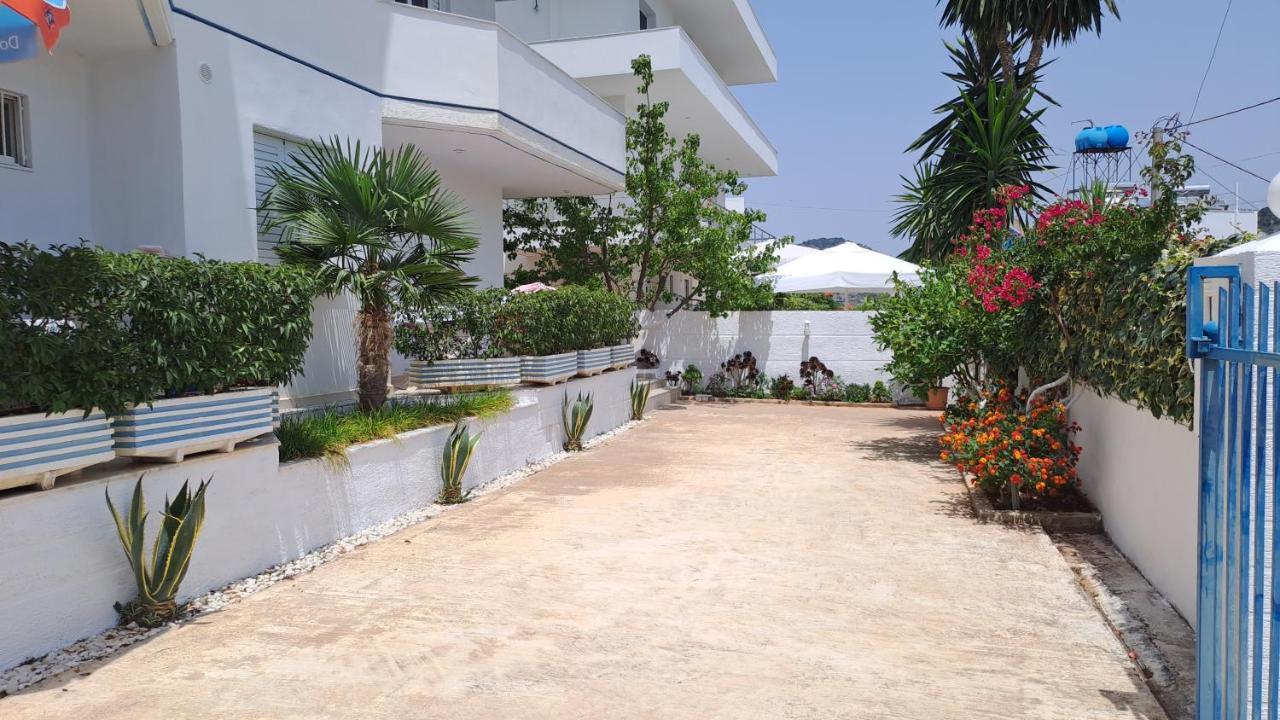 Hotel Vila Ali Ksamil Esterno foto