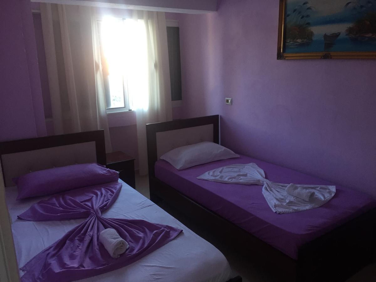 Hotel Vila Ali Ksamil Esterno foto